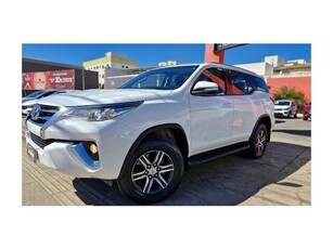 Toyota SW4 2.7 SR 7L 4x2 (Aut) (Flex) 2017