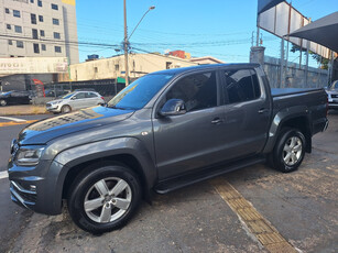 Volkswagen Amarok 3.0 Highline Cab. Dupla V6 4x4 Aut. 4p