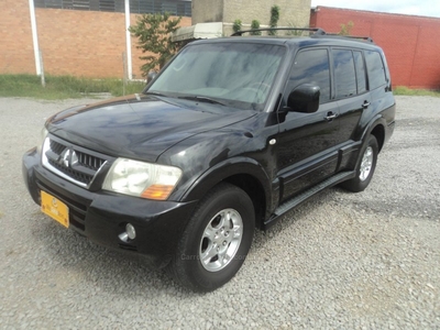 PAJERO FULL 3.2 GLS 4X4 TURBO INTERCOOLER DIESEL 4P AUTOMATICO 2006