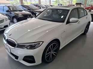 BMW 330E