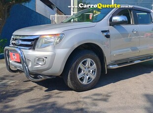 FORD RANGER XLT 3.2 20V 4X4 CD DIESEL AUT. PRATA 2014 3.2 DIESEL em São Paulo e Guarulhos