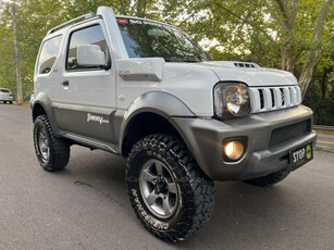 JIMNY 1.3 4ALL 4X4 16V GASOLINA 2P MANUAL 2015