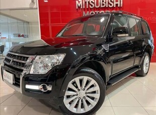 MITSUBISHI PAJERO FULL