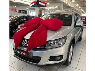 Volkswagen Tiguan 2.0 TSI 4WD 2012