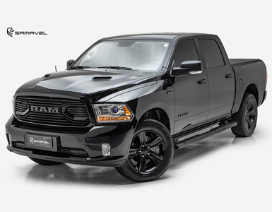 RAM Classic 5.7 V8 GASOLINA LARAMIE NIGHT EDITION CD 4X4 AUTOMÁTICO