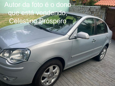 Volkswagen Polo Sedan 1.6 Vht Total Flex I-motion 4p