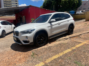 BMW X1 2.0 Sdrive20i X-line Active Flex 5p