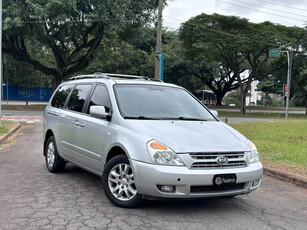 Kia Carnival 3.8 Ex 5p