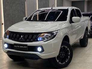 Mitsubishi L200 TRITON 2.4 16V TURBO SPORT GL CD 4X4