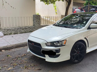 Mitsubishi Lancer 2.0 Cvt 4p