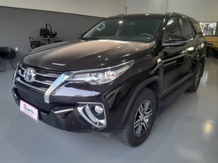 Toyota Hilux SW4 2.7 SRV 7 LUGARES 4X2 16V FLEX 4P AUTOMÁTICO