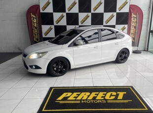 FOCUS 1.6 8V FLEX 4P MANUAL 2012