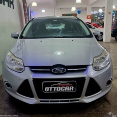 FORD FOCUS HATCH