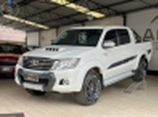 HILUX 3.0 SRV LIMITED EDITION 4X4 CD 16V TURBO INTERCOOLER DIESEL 4P AUTOMATICO 2015