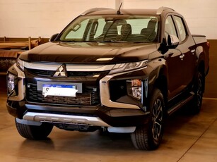 Mitsubishi L200 Triton Sport 2.4 D HPE-S 4WD (Aut)