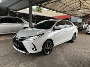 YARIS 1.5 XLS SEDAN 16V FLEX 4P AUTOMATICO 2023