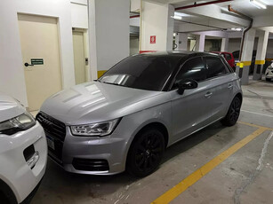 Audi A1 1.4 Tfsi Attraction S-tronic 5p