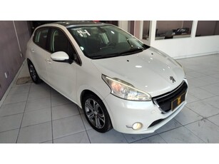 Peugeot 208 1.6 16V Griffe (Flex) (Aut) 2014