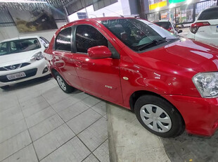 Toyota Etios 1.5 16v Xs 4p
