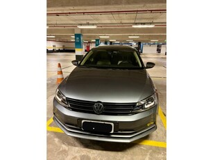 Volkswagen Jetta 2.0 TSI Highline DSG 2017