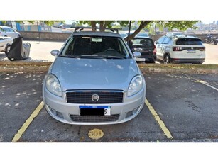 Fiat Linea Essence 1.8 16V (Flex) 2012