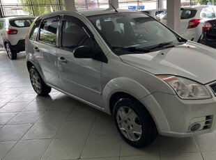 Ford Fiesta Hatch 1.6 (Flex)