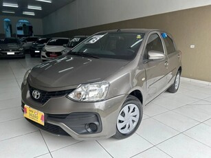 Toyota Etios Hatch Etios XLS 1.5 (Flex) 2014