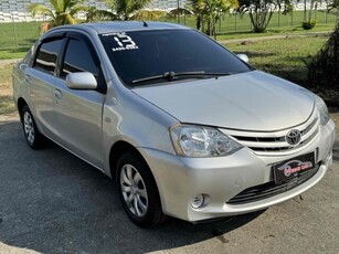 Toyota Etios Sedan XS 1.5 (Flex) 2013