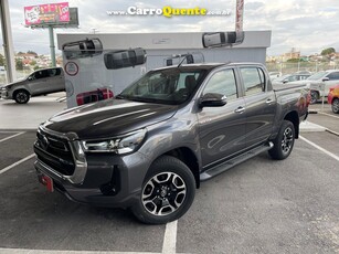 TOYOTA HILUX 2.8 D-4D TURBO CD SRX 4X4 em Joinville e Blumenau