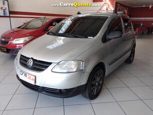 VOLKSWAGEN FOX PLUS 1.6MI 1.6MI TOTAL FLEX 8V 4P PRATA 2008 1.6 FLEX em São Paulo e Guarulhos