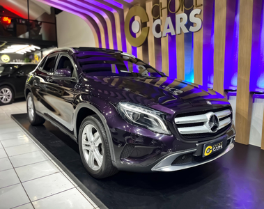 Mercedes-Benz Classe GLA 1.6 Vision Turbo Flex 5p