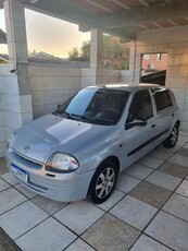 Renault clio 1.0 8v