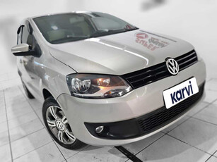 Volkswagen FOX 1.0 MI TREND 8V FLEX 4P MANUAL