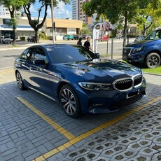 BMW 320i 2022 22.000km EXTRA! SÓ VENDA