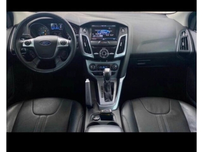 Ford Focus Hatch Titanium 2.0 16V PowerShift 2015