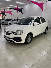 Toyota Etios Sedán Toyota Etios Sedan X 1.5 (Flex)