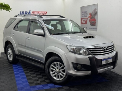 Toyota SW4 SRV 3.0 4X4 (7 Lugares) 2013