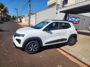 Kwid Outsider 1.0 Flex