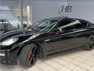 Porsche Panamera 3.6 V6 4WD 2012