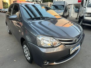 Toyota Etios Sedan X 1.5 (Flex) 2016