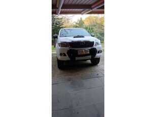 Toyota Hilux Cabine Dupla Hilux 3.0 TDI 4x4 CD SR 2015