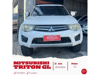 Mitsubishi L200 Triton GL 2.4 (Flex) 2014