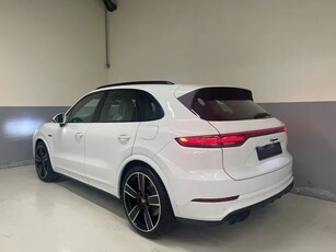 CAYENNE PLATINUM EDITION 2023/2023