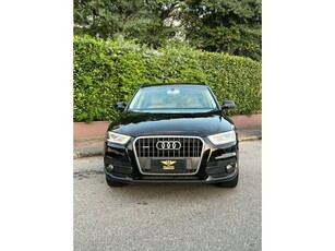 Audi Q3 2.0 TFSI Attraction S Tronic Quattro 2013