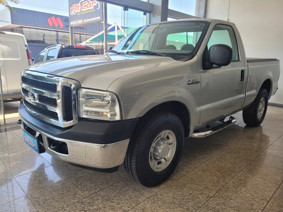 Ford F-250 3.9 XLT MAX POWER 4X2 CS DIESEL 2P MANUAL