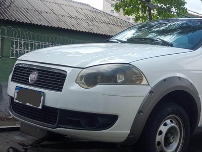 Fiat Palio Weekend 1.8 Trekking Flex 5p