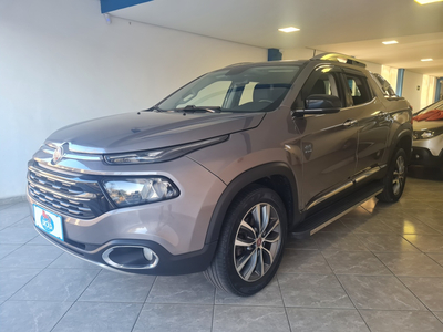 Fiat Toro 2.0 Volcano 4x4 Aut. 4p