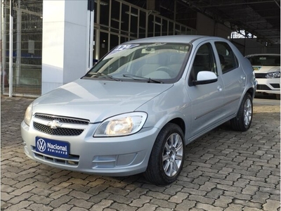 Chevrolet Prisma 1.4 8V LT (Flex) 2012