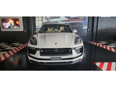 Porsche Macan 2.0 PDK 2024