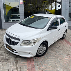 Chevrolet Onix ONIX HATCH JOY 1.0 8V FLEX 5P MEC.